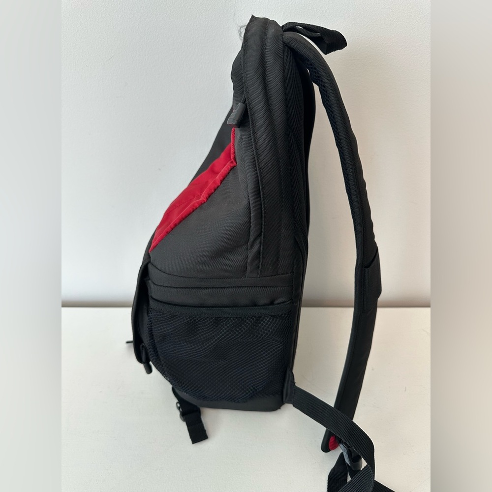 Lowepro Fastpack 100 Camera Backpack - image 4